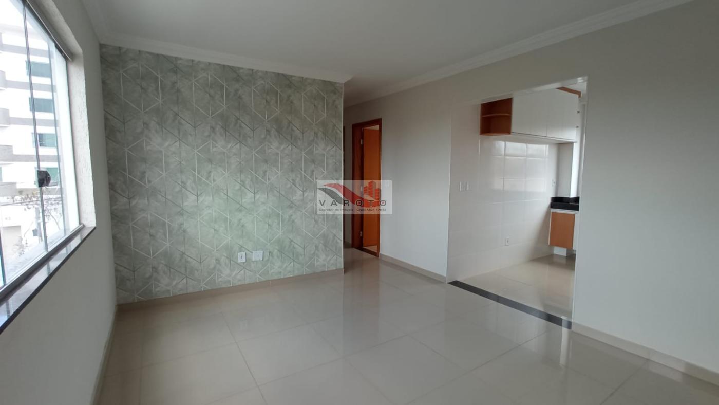 Apartamento à venda com 3 quartos, 90m² - Foto 1