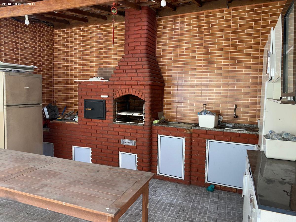 Casa à venda com 4 quartos, 350m² - Foto 8
