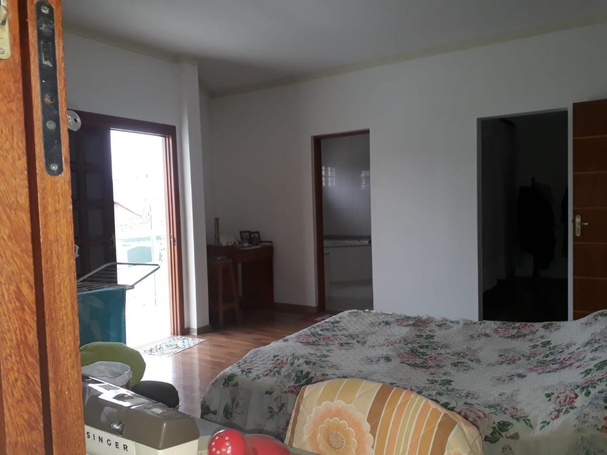 Sobrado à venda com 4 quartos, 350m² - Foto 11