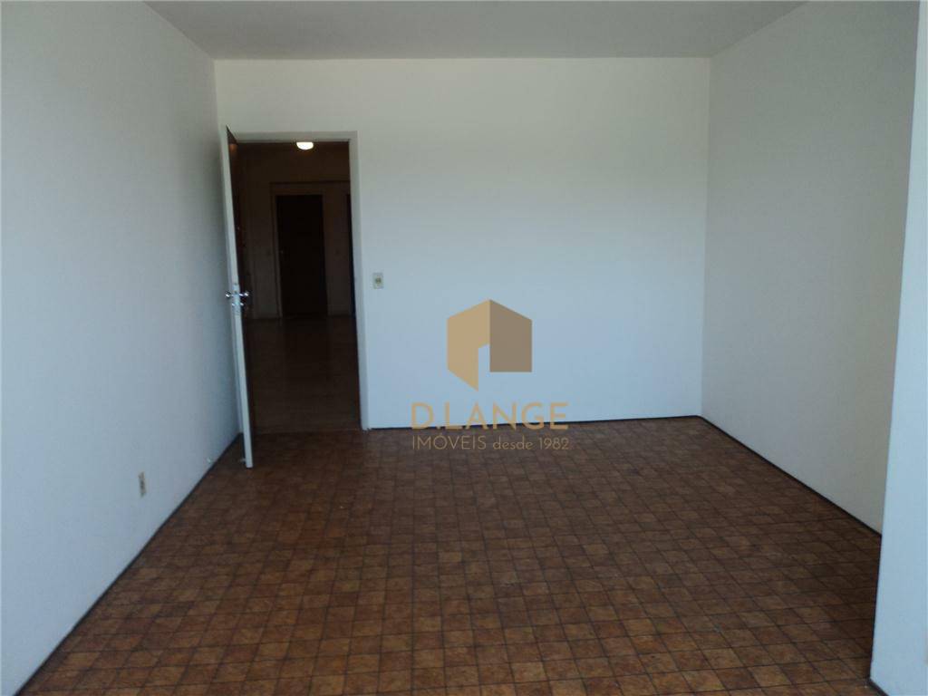 Apartamento para alugar com 2 quartos, 80m² - Foto 4