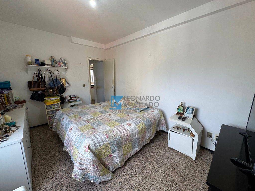 Apartamento à venda com 3 quartos, 139m² - Foto 14