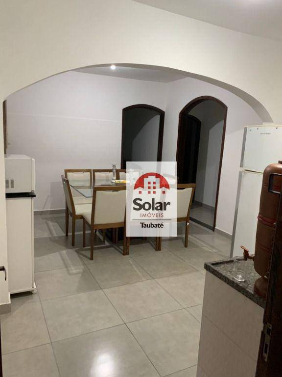 Casa à venda com 4 quartos, 69m² - Foto 4