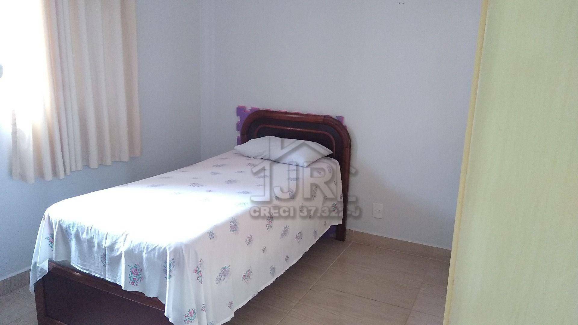 Casa à venda com 3 quartos, 200m² - Foto 6