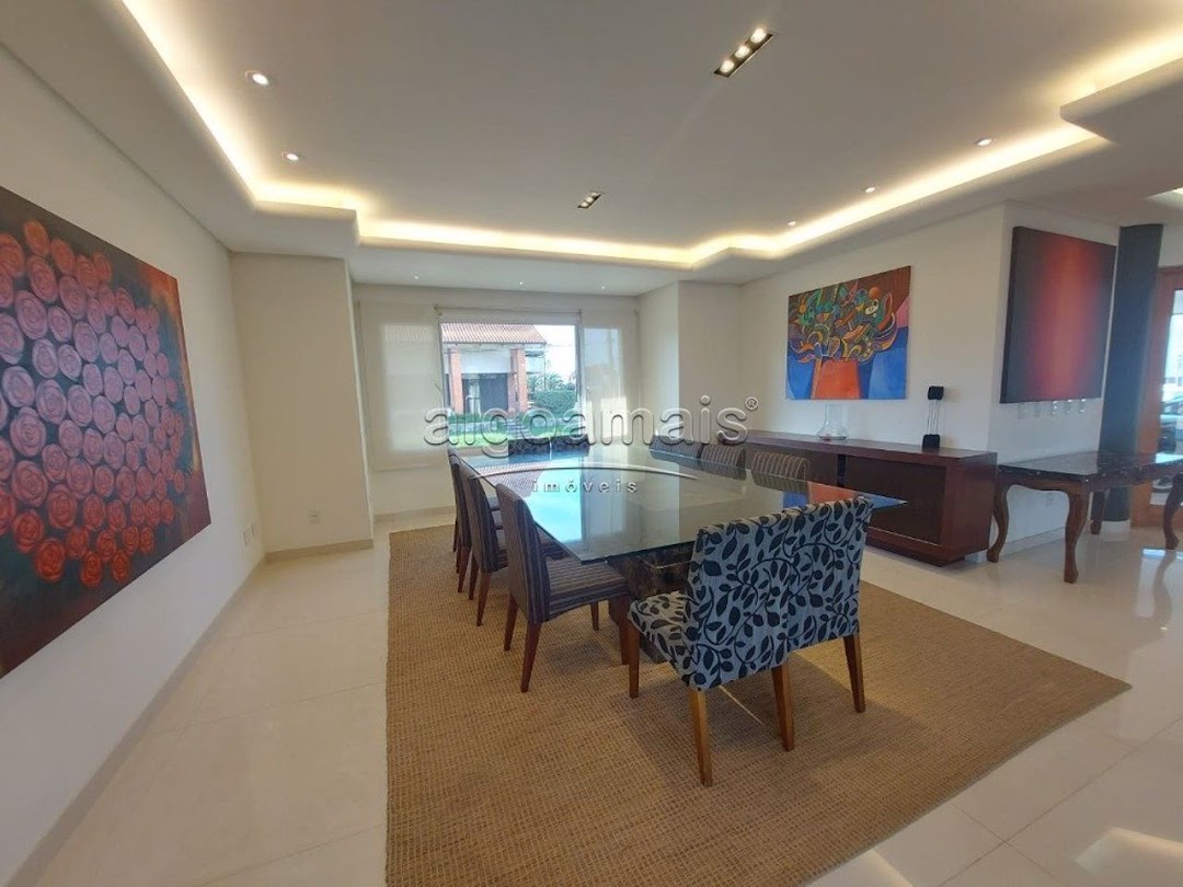 Casa à venda com 6 quartos, 650m² - Foto 5