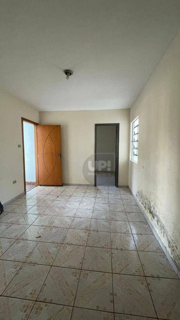 Casa à venda com 4 quartos, 98m² - Foto 11