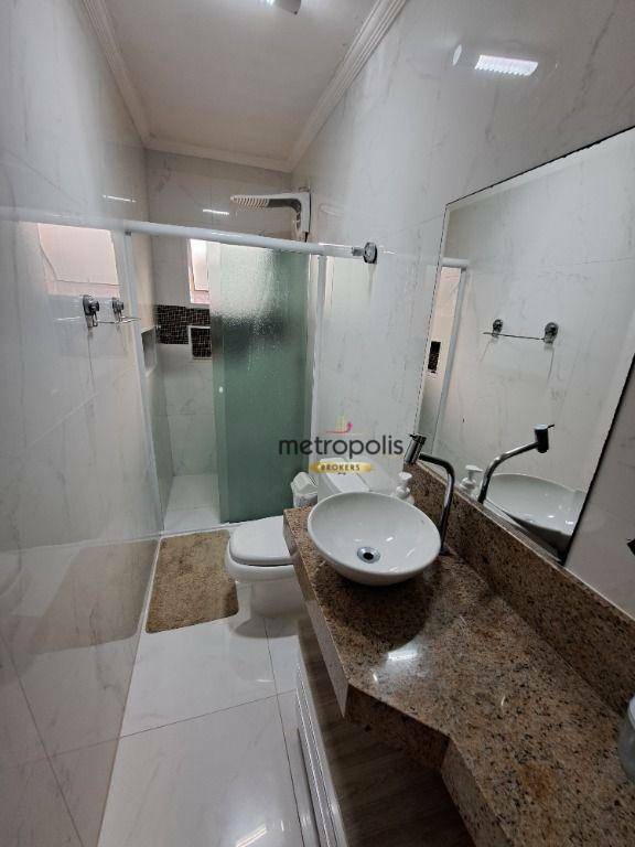 Sobrado à venda com 3 quartos, 250m² - Foto 29