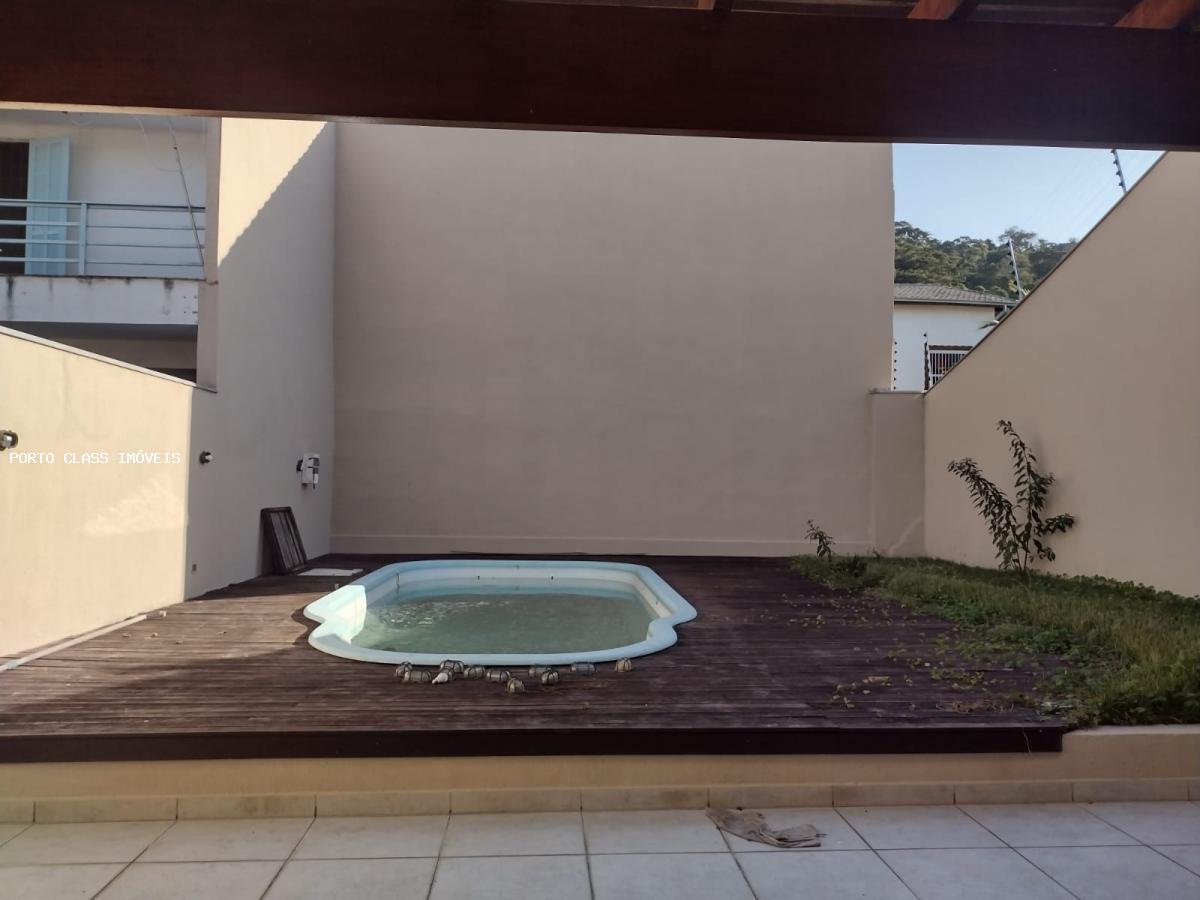 Sobrado à venda com 3 quartos, 300m² - Foto 6