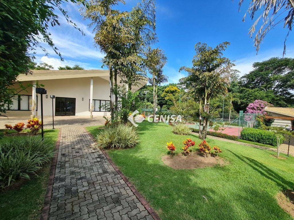Casa de Condomínio para alugar com 6 quartos, 405m² - Foto 62