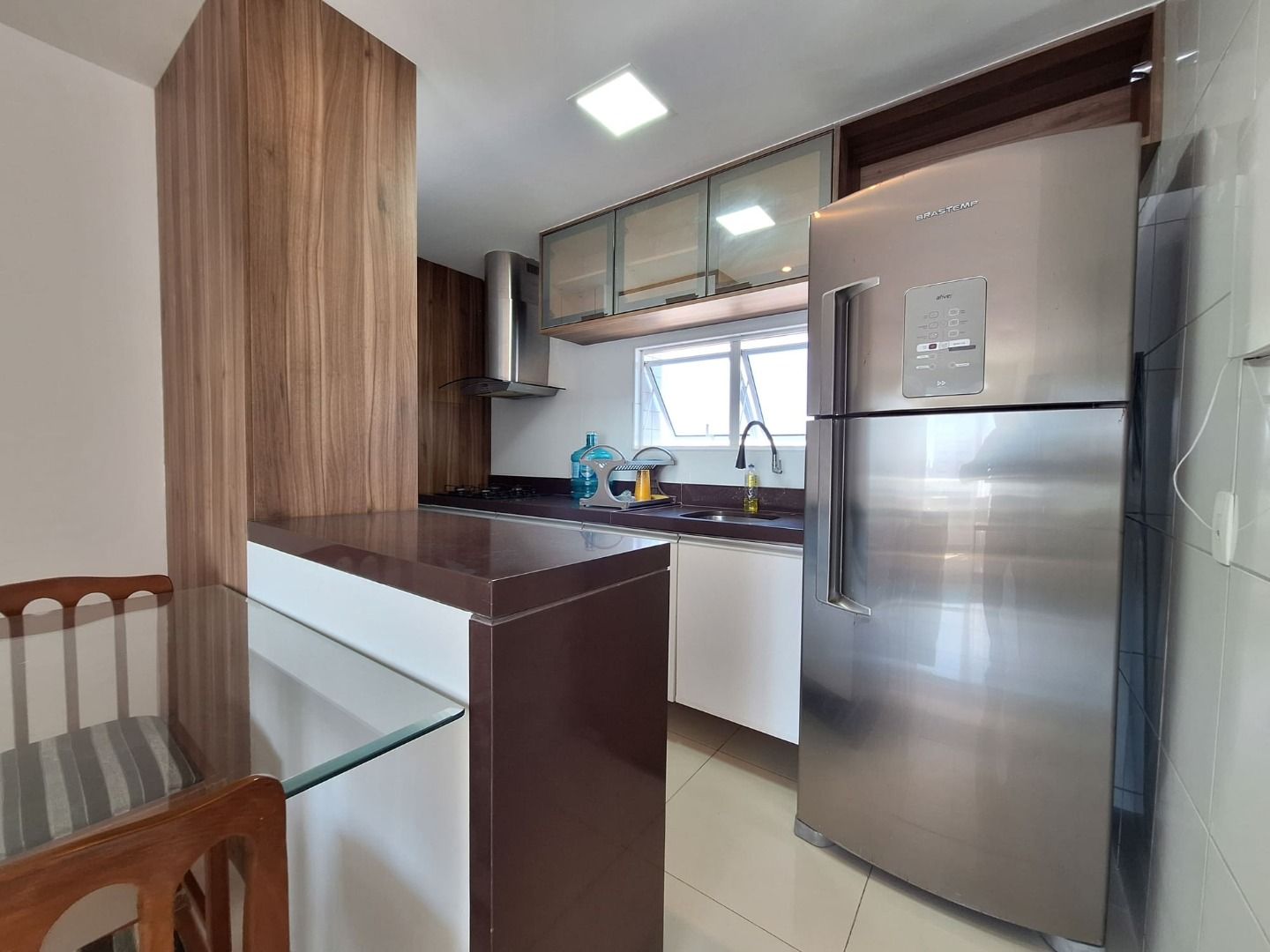 Apartamento para alugar com 2 quartos, 72m² - Foto 22