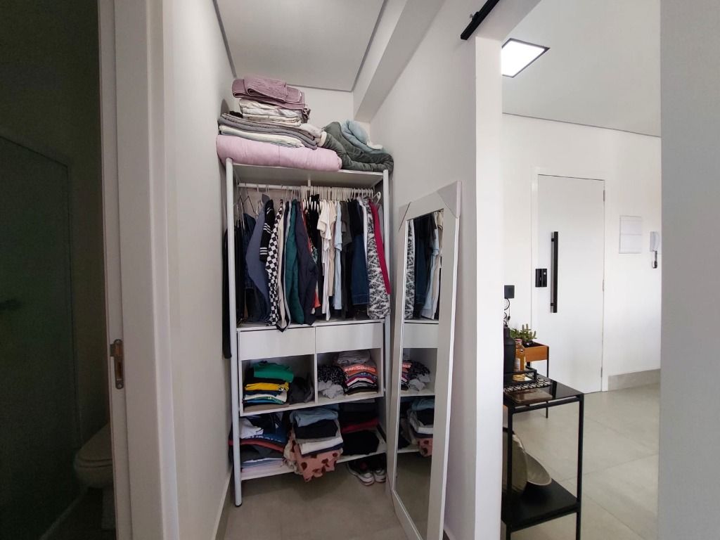 Apartamento à venda com 1 quarto, 38m² - Foto 17