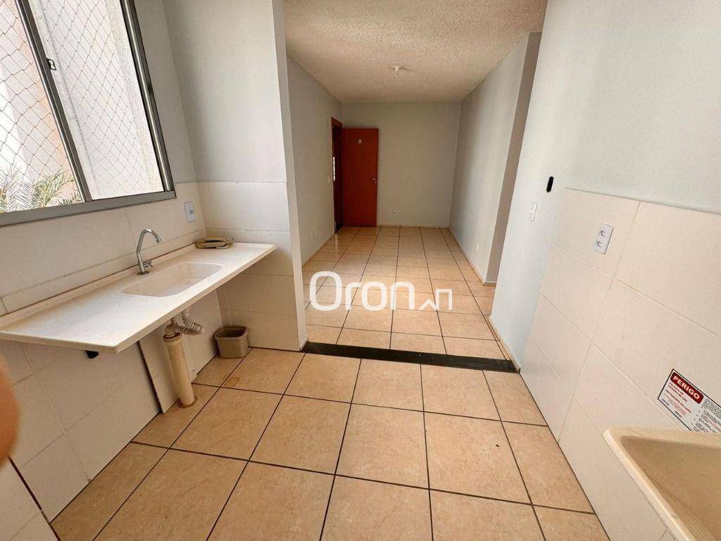 Apartamento à venda com 2 quartos, 47m² - Foto 2