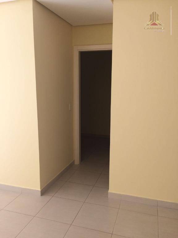 Apartamento à venda com 1 quarto, 45m² - Foto 4