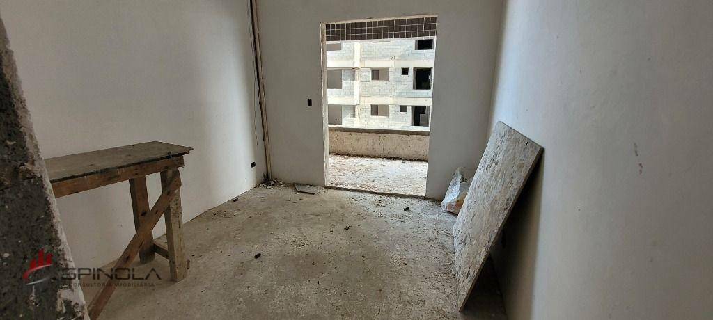 Apartamento à venda com 2 quartos, 76m² - Foto 17