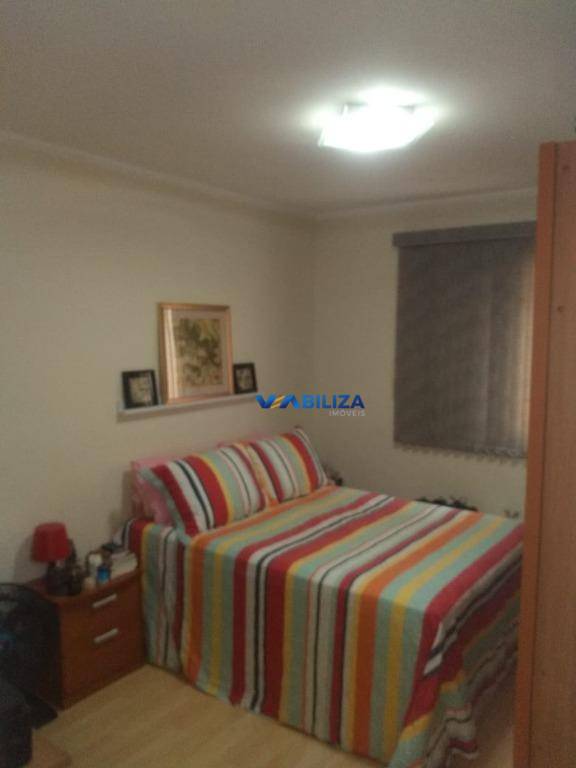 Apartamento à venda com 2 quartos, 75m² - Foto 10