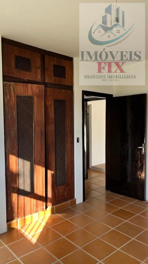 Chácara à venda com 4 quartos, 4692m² - Foto 13