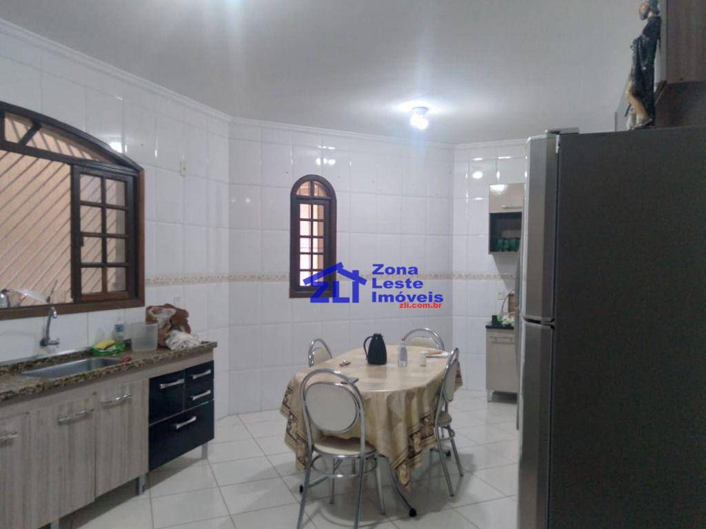 Casa à venda com 3 quartos, 400m² - Foto 31