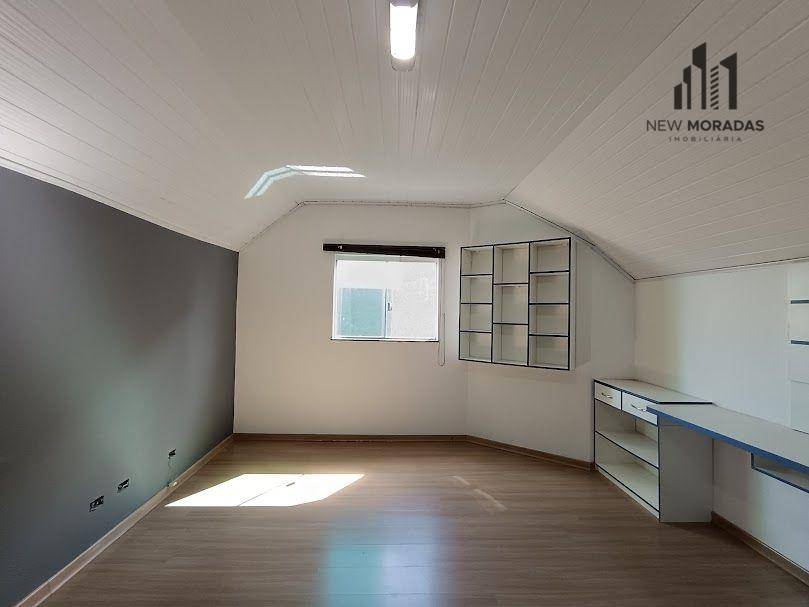 Sobrado à venda com 3 quartos, 190m² - Foto 32