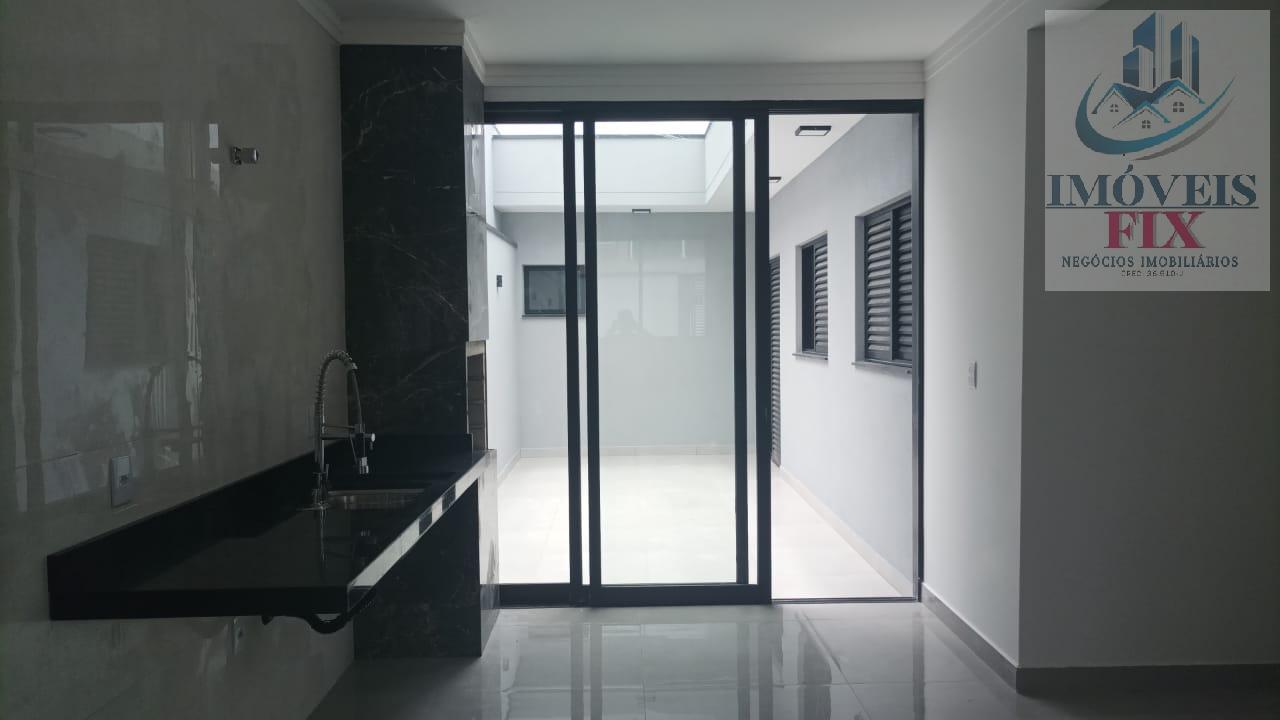 Casa à venda com 3 quartos, 95m² - Foto 8