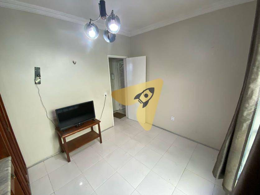 Casa de Condomínio à venda com 4 quartos, 300m² - Foto 11