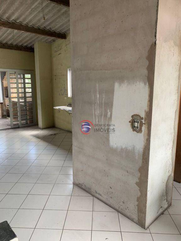 Sobrado à venda com 3 quartos, 330m² - Foto 21