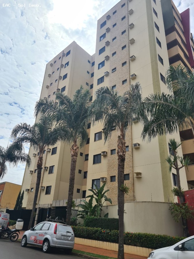 Apartamento para alugar com 3 quartos, 106m² - Foto 1