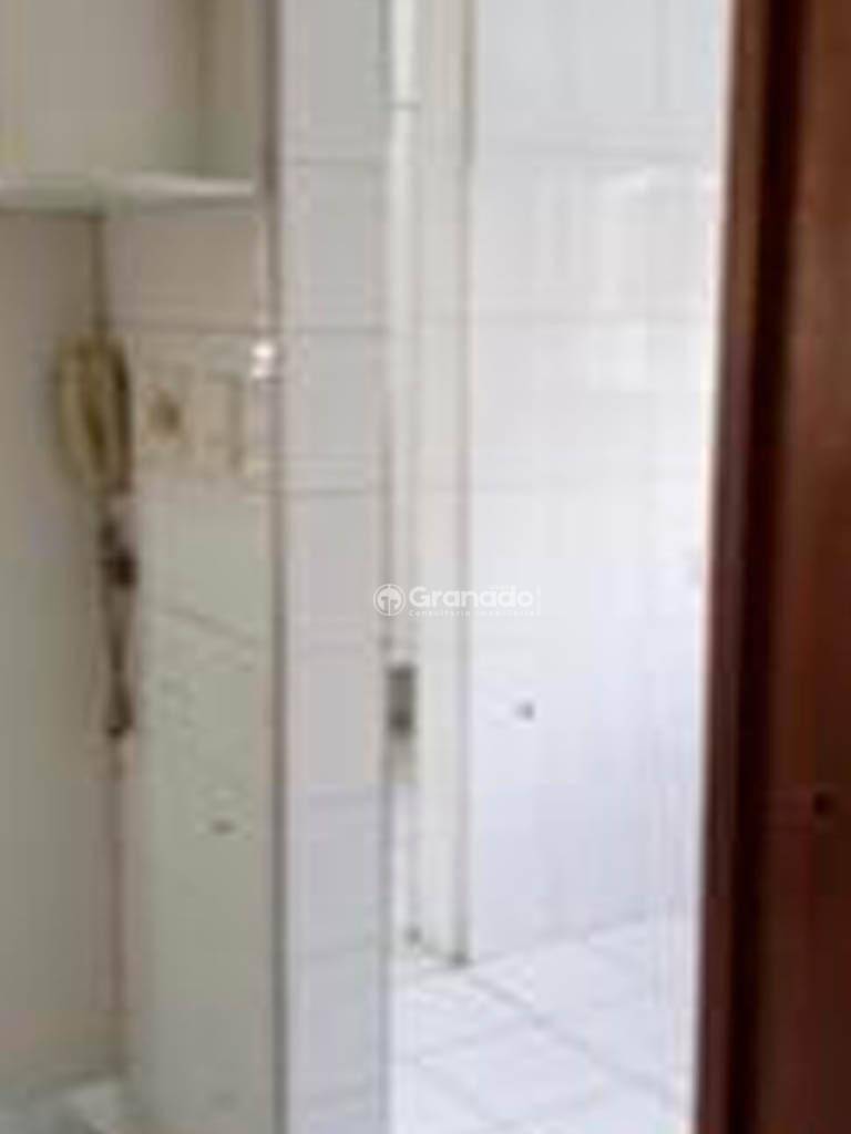 Apartamento à venda com 3 quartos, 125m² - Foto 31