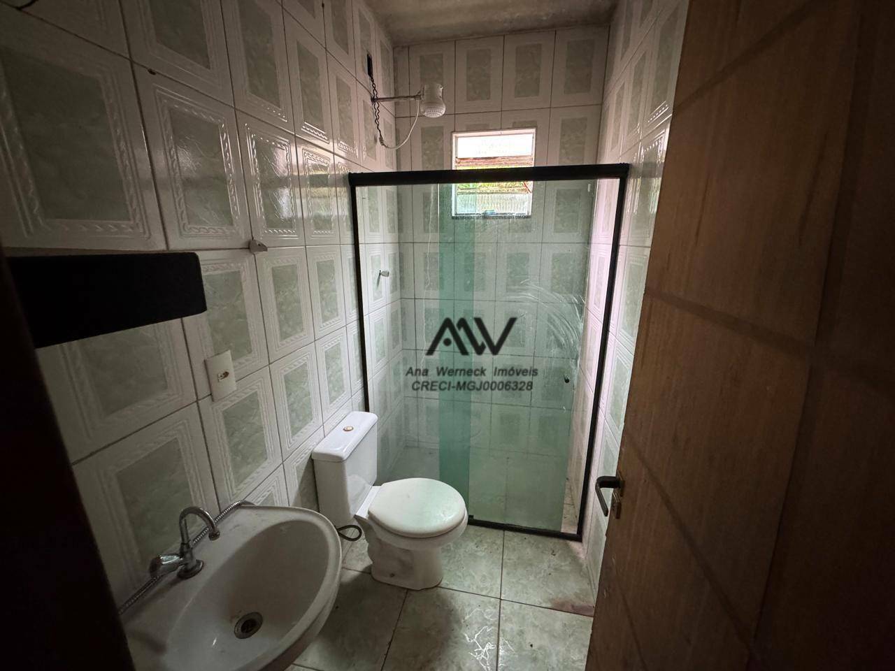 Casa à venda com 2 quartos, 60m² - Foto 11