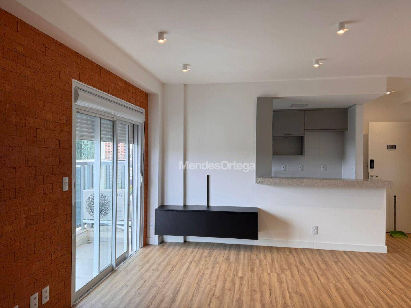 Apartamento, 1 quarto, 37 m² - Foto 1