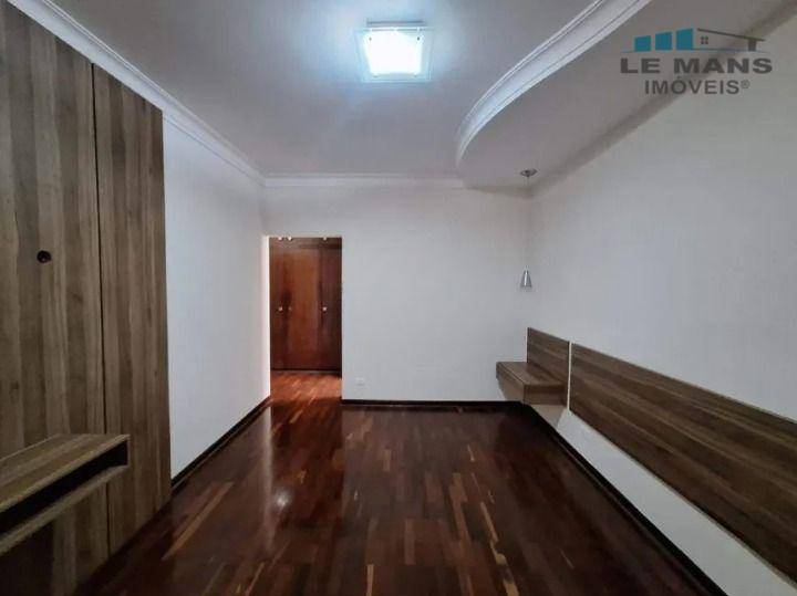 Casa à venda e aluguel com 3 quartos, 175m² - Foto 19