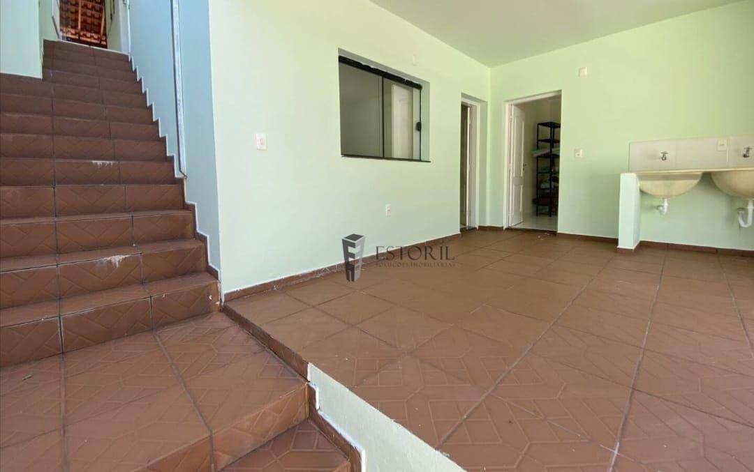 Sobrado à venda com 4 quartos, 364M2 - Foto 4