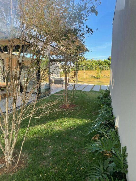 Casa de Condomínio à venda e aluguel com 5 quartos, 630m² - Foto 18