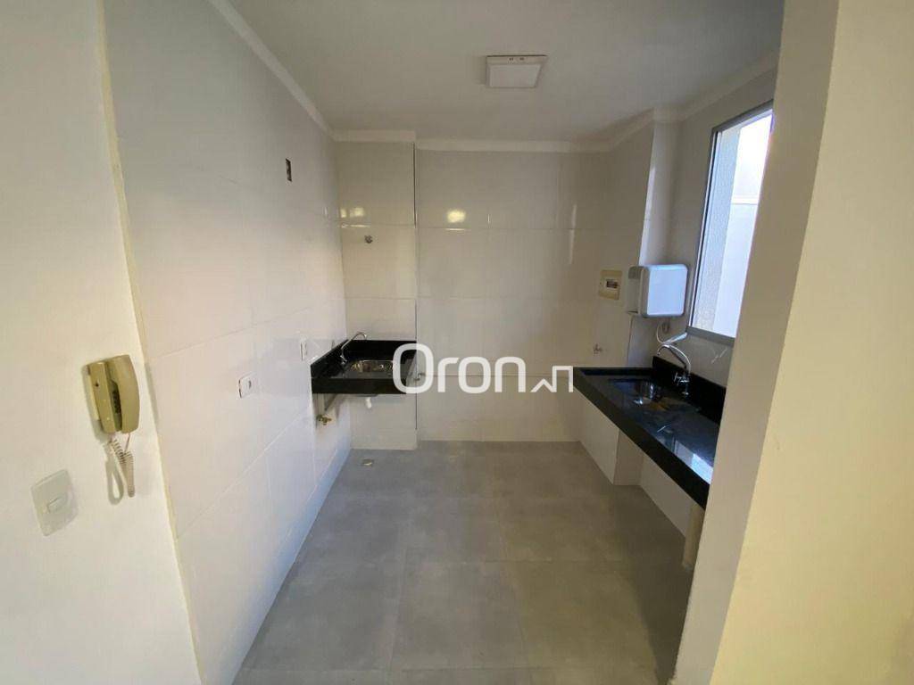 Apartamento à venda com 2 quartos, 50m² - Foto 2