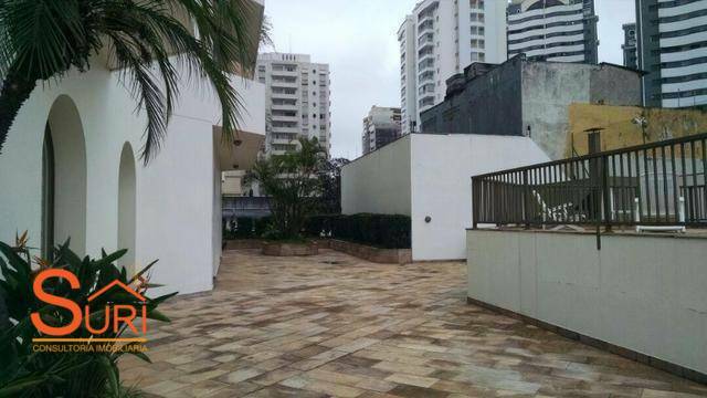 Apartamento à venda com 3 quartos, 198m² - Foto 5