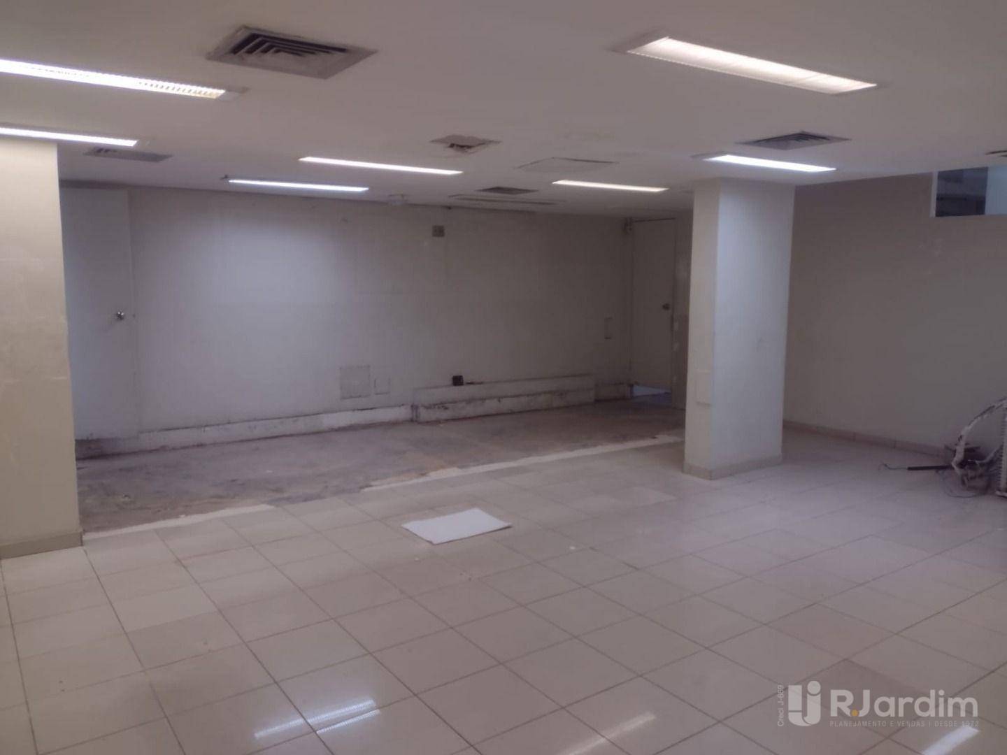 Loja-Salão à venda e aluguel, 338m² - Foto 1