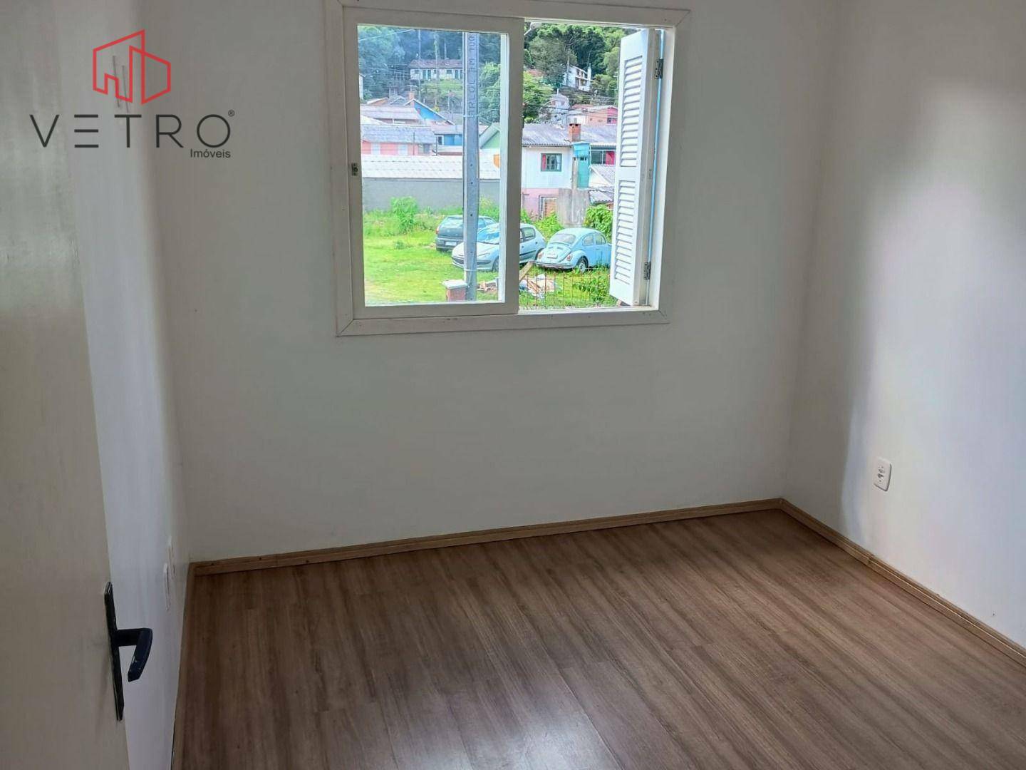 Casa à venda com 2 quartos, 60m² - Foto 6