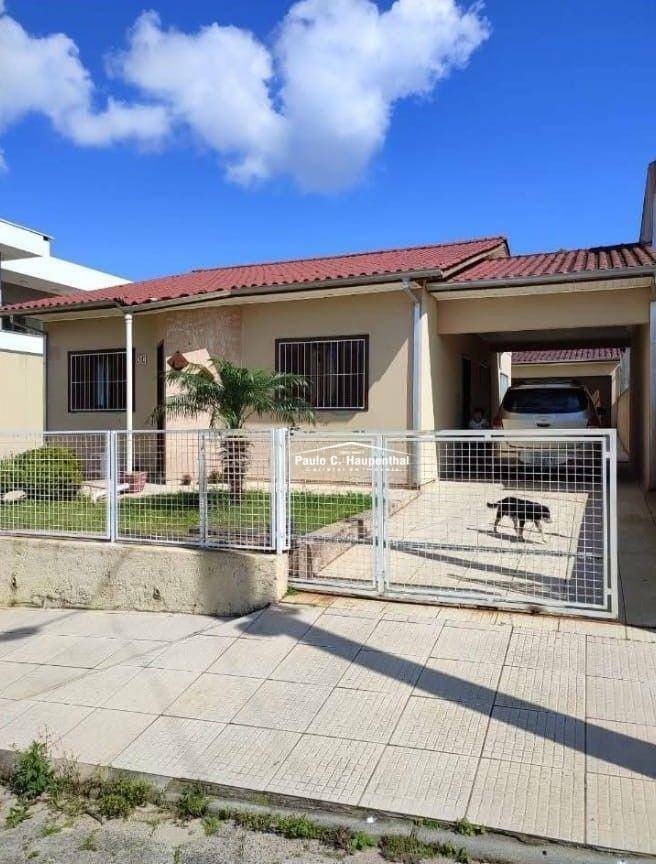 Casa à venda com 3 quartos, 142m² - Foto 1