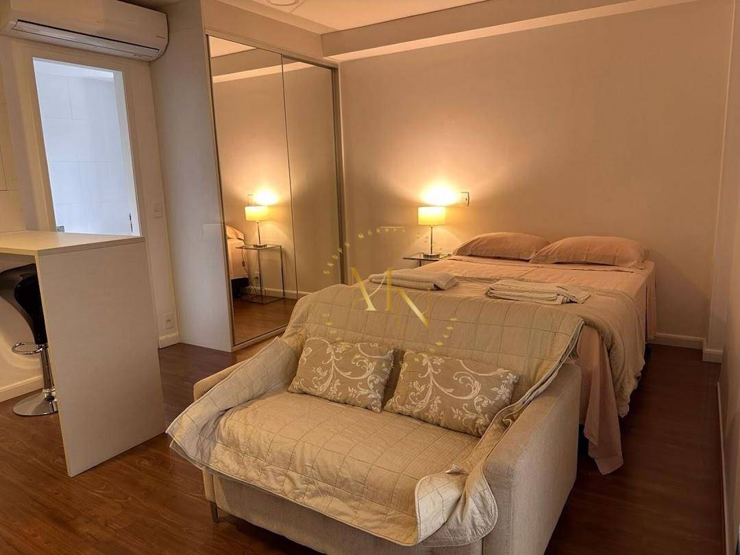 Apartamento à venda com 1 quarto, 40m² - Foto 1