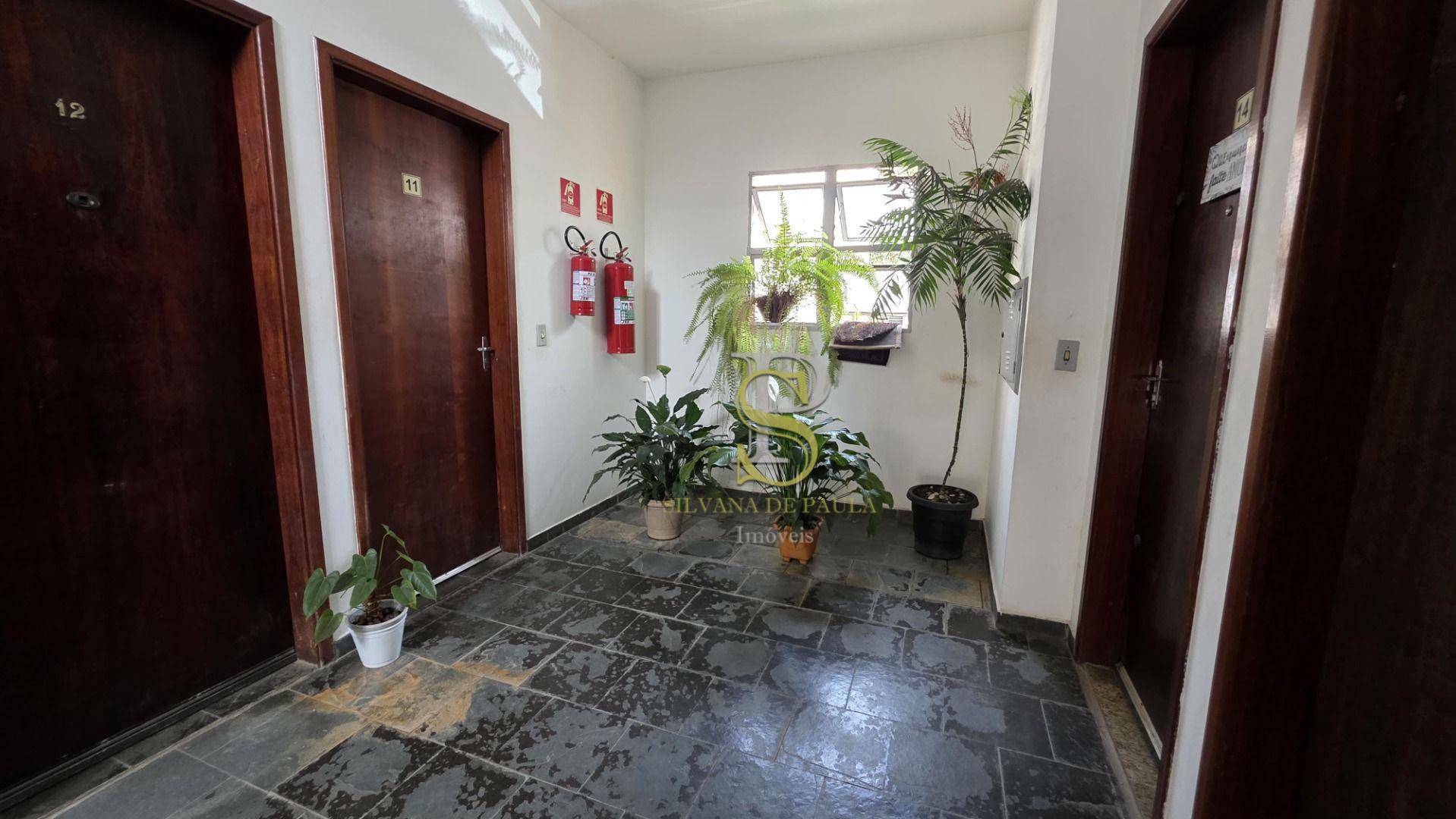 Apartamento para alugar com 2 quartos, 43m² - Foto 11