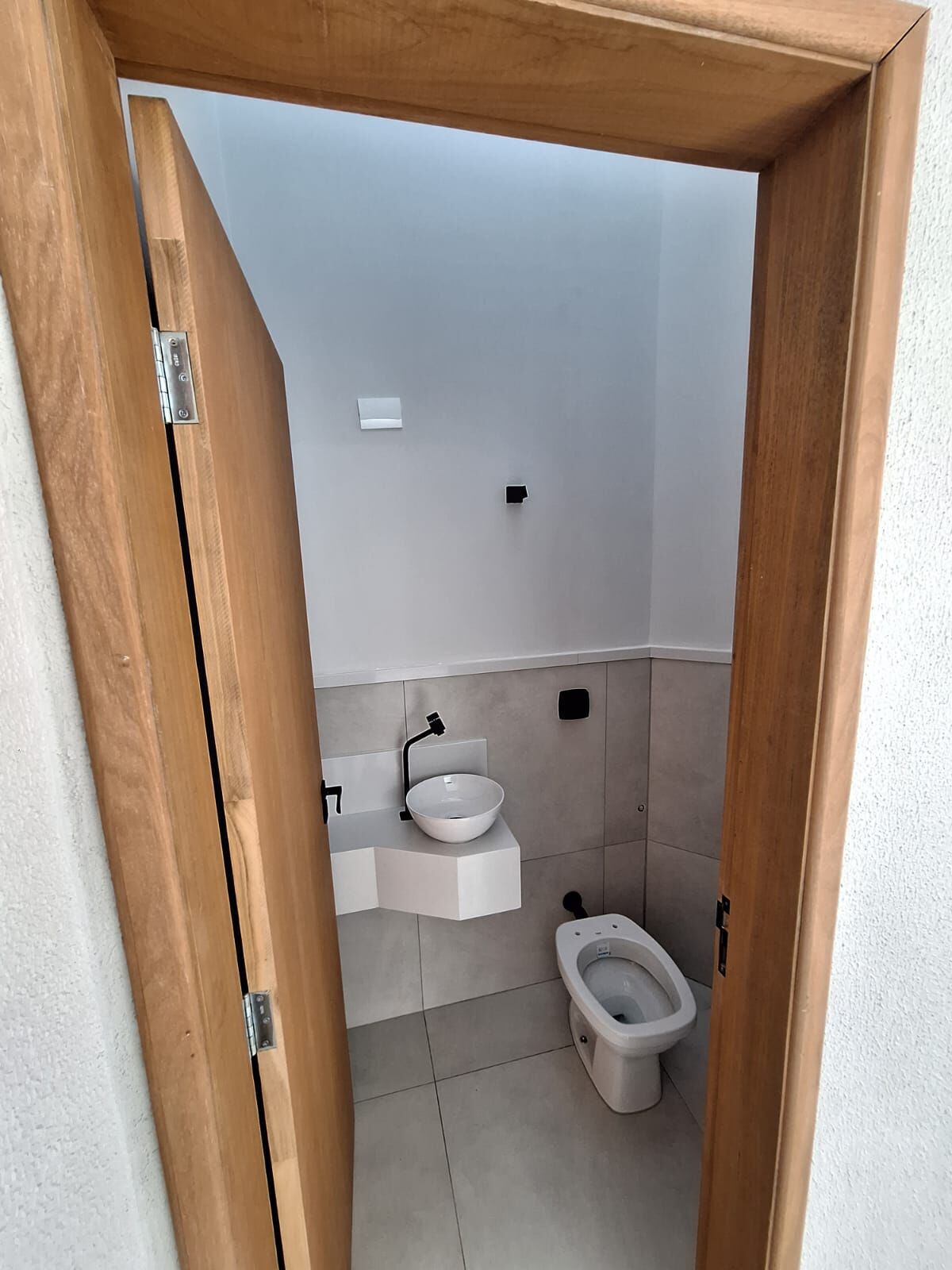 Casa à venda com 3 quartos, 117m² - Foto 2