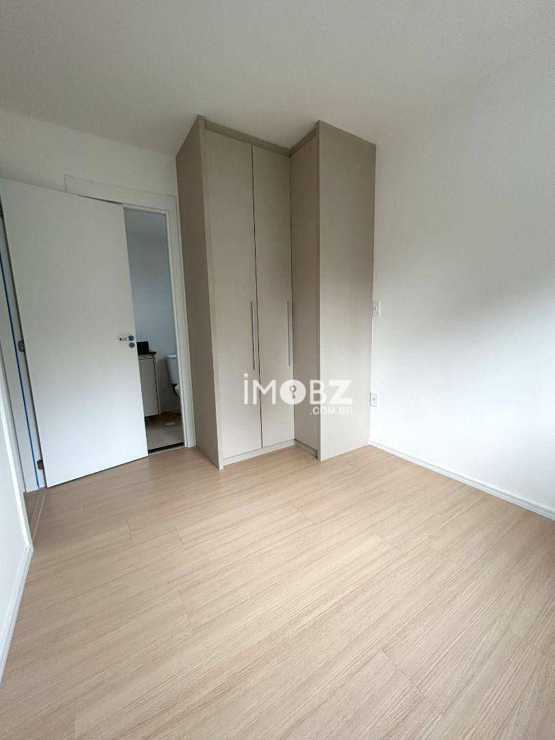 Apartamento à venda com 2 quartos, 55m² - Foto 10