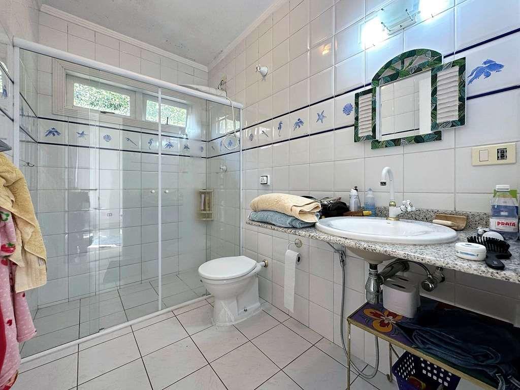Casa à venda com 3 quartos, 308m² - Foto 30