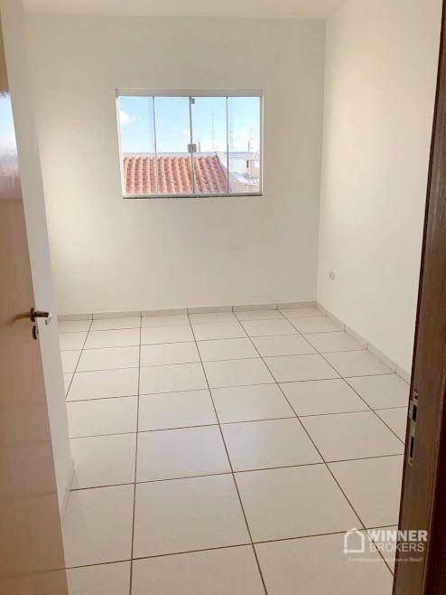 Casa à venda com 2 quartos, 75m² - Foto 14