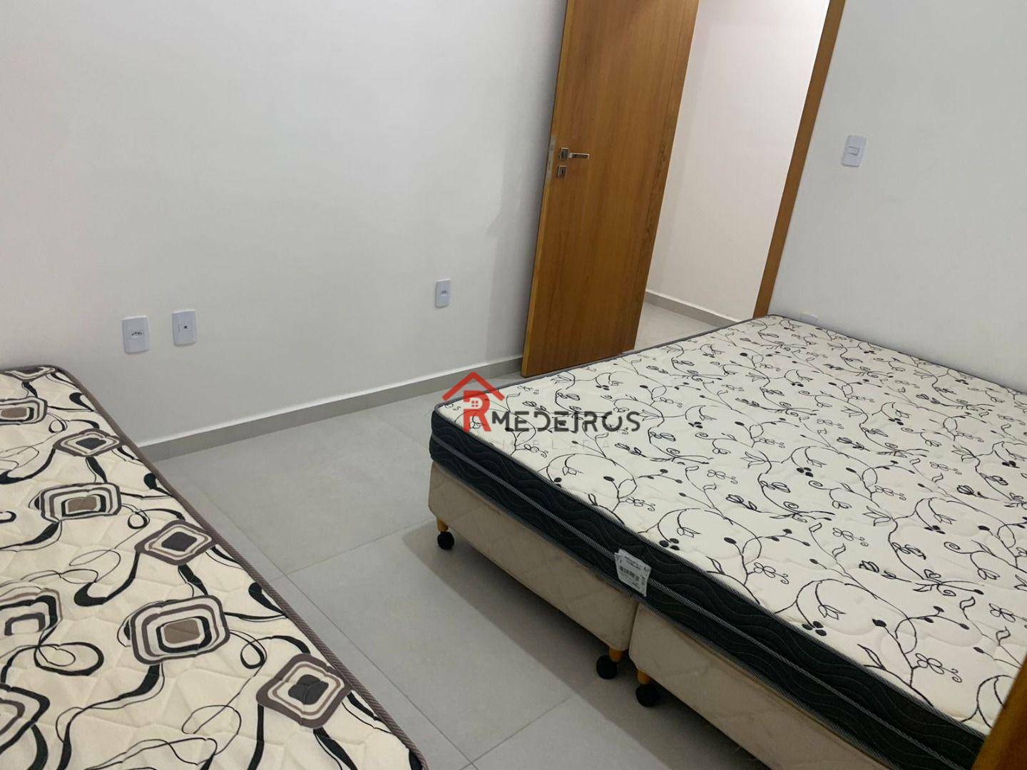 Apartamento à venda com 2 quartos, 65m² - Foto 18