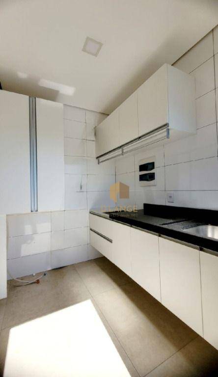 Casa de Condomínio à venda com 3 quartos, 210m² - Foto 28