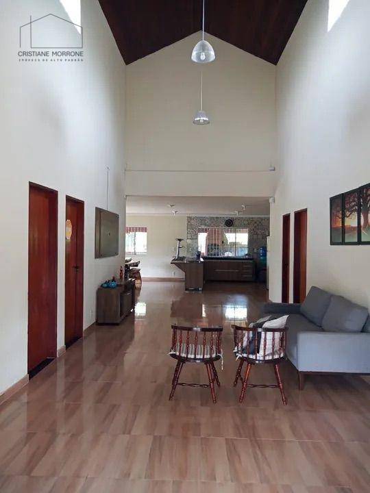 Casa de Condomínio à venda com 3 quartos, 350m² - Foto 2