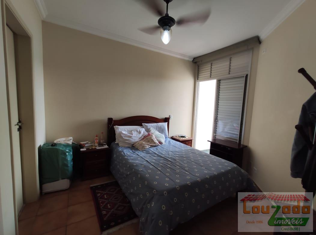 Apartamento à venda com 3 quartos, 118m² - Foto 11