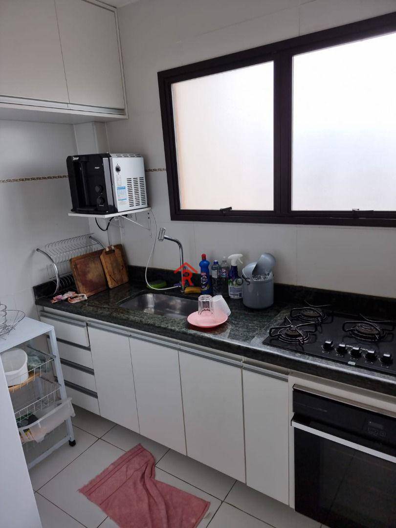 Apartamento à venda com 5 quartos, 148m² - Foto 25