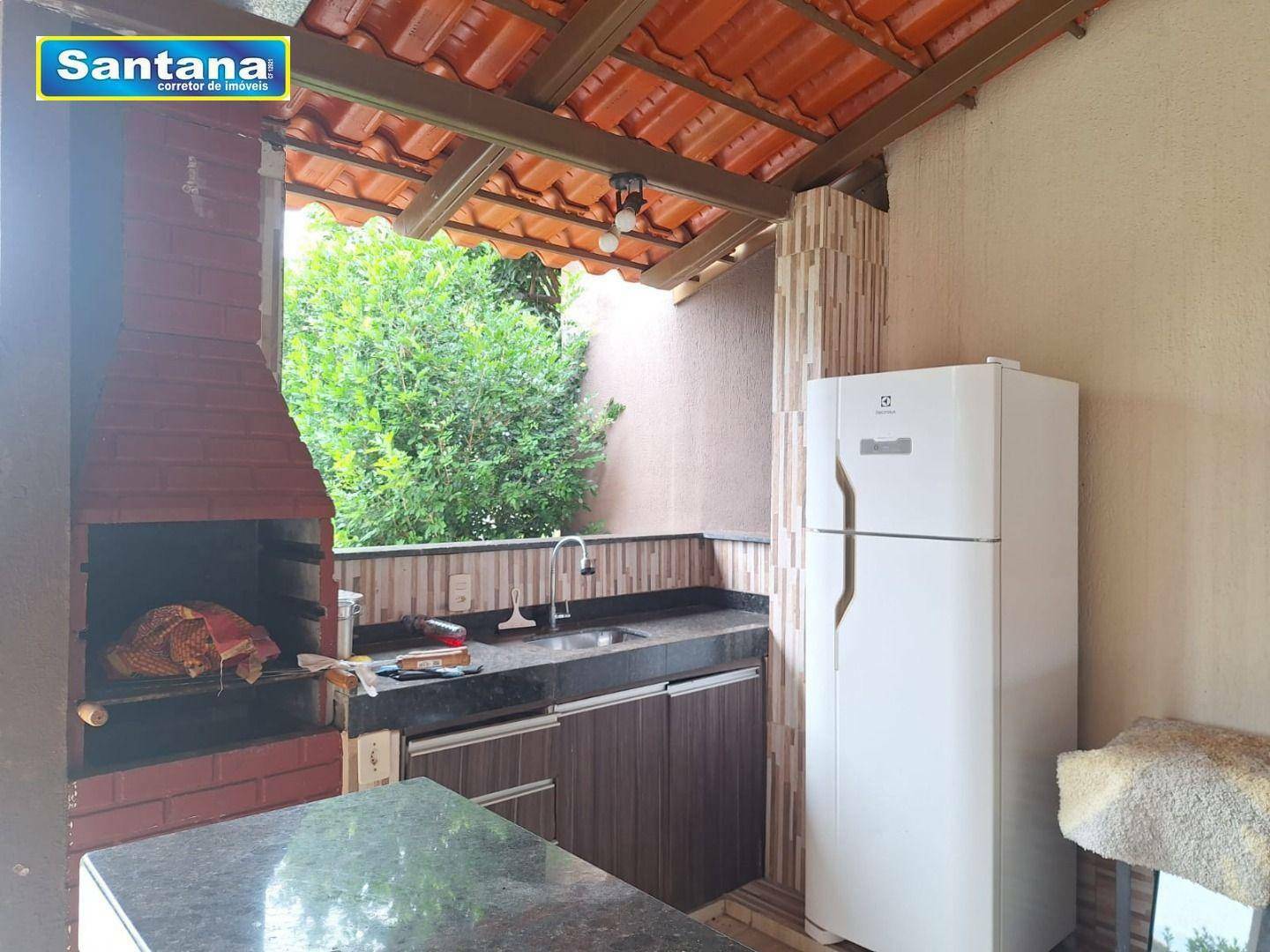 Casa de Condomínio à venda com 4 quartos, 225M2 - Foto 5