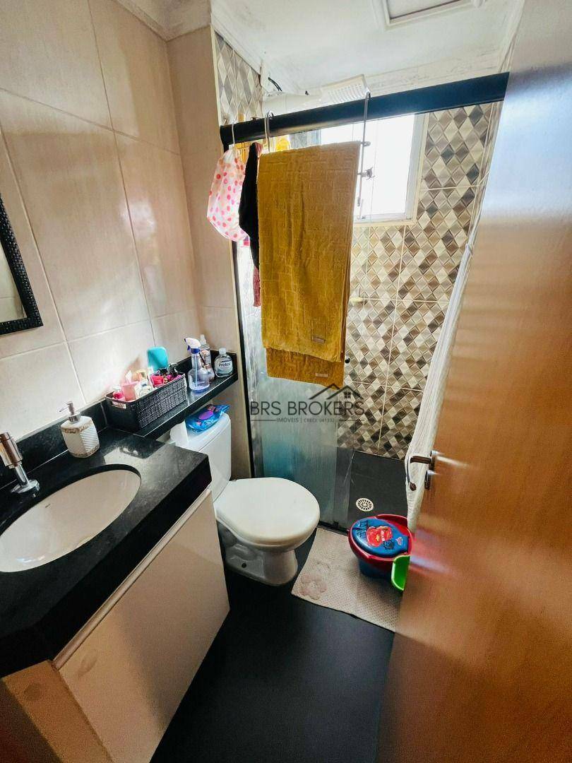 Apartamento à venda com 2 quartos, 50m² - Foto 17