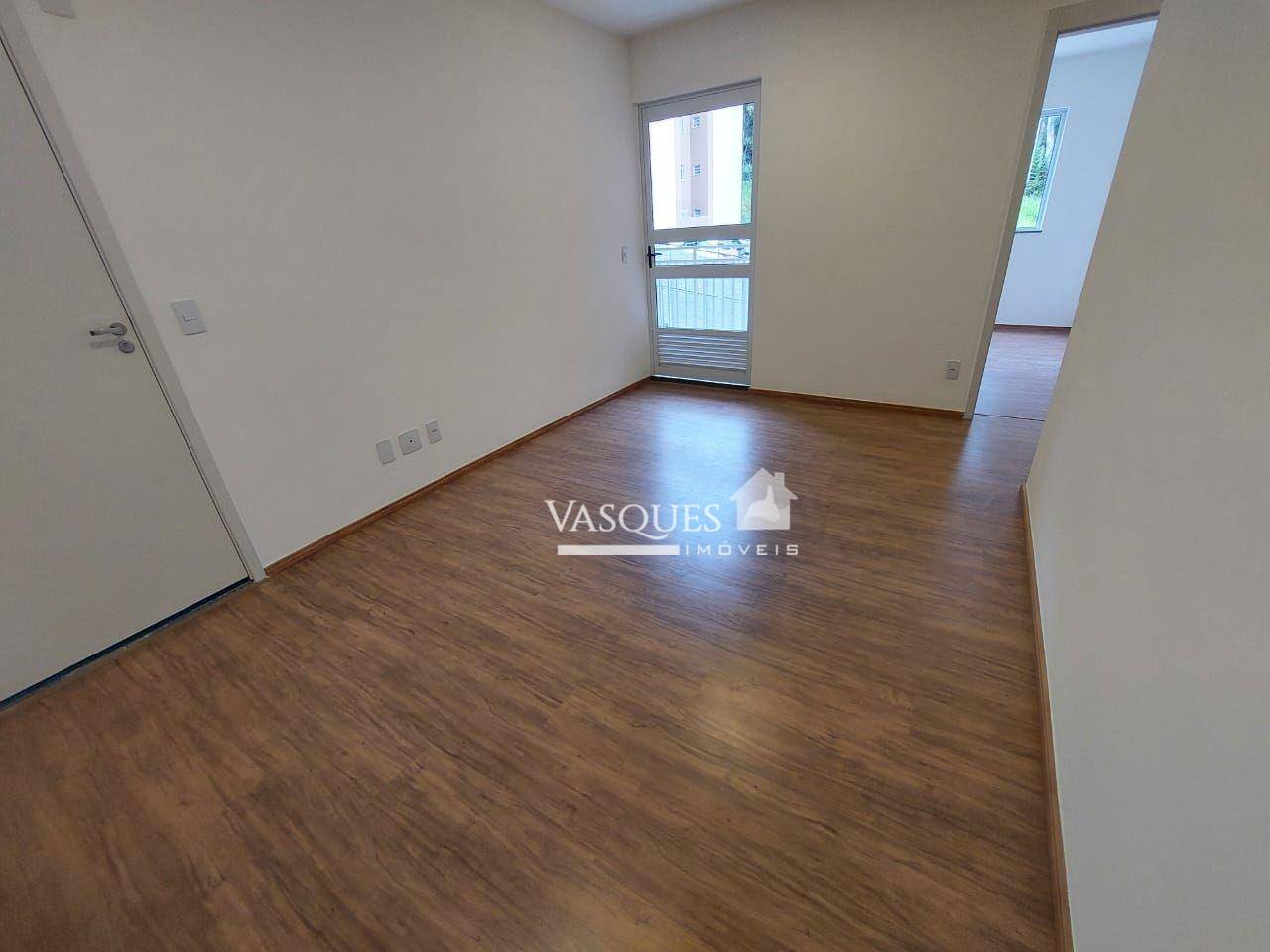 Apartamento para alugar com 2 quartos, 50m² - Foto 4